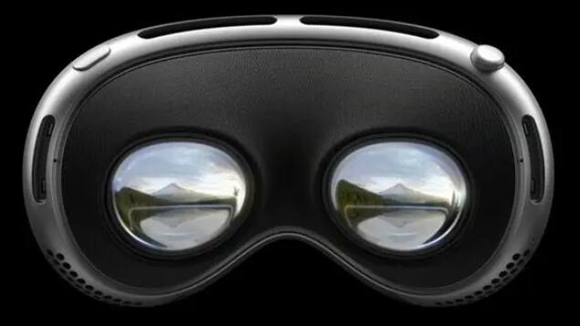 1686043588121629.jpg 蘋果頭顯.jpg